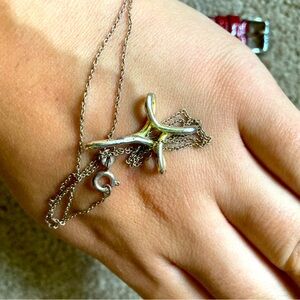 Sterling silver cross 925 necklace.